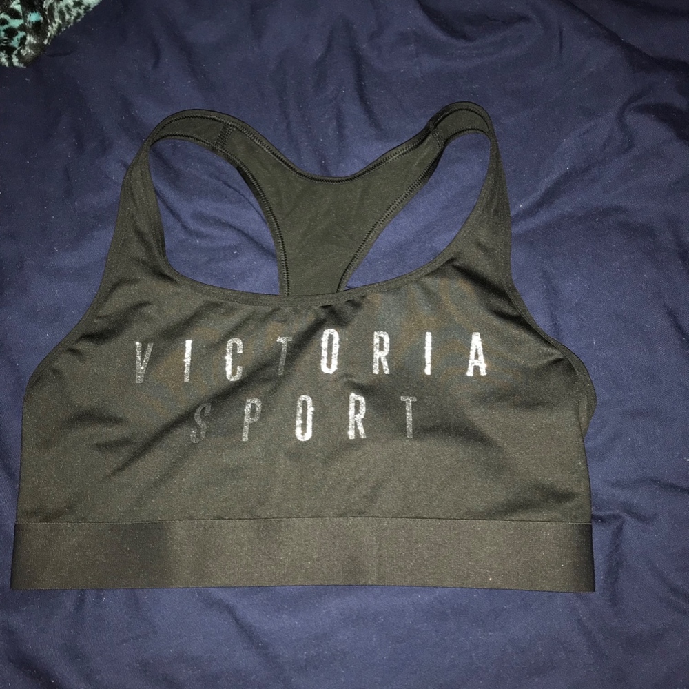 Victoria sports bra